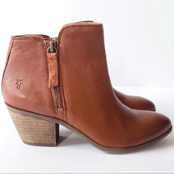 Frye Shoes - Frye | Judith Zip Bootie Whiskey Size 6.5 NIB